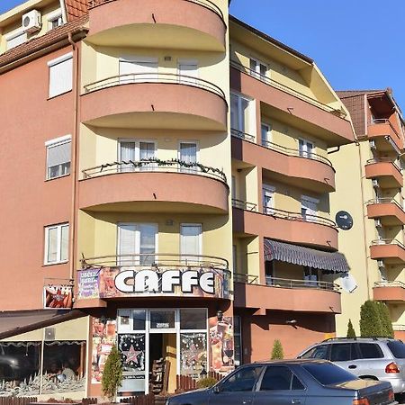 Mb Apartments Ягодина Екстер'єр фото