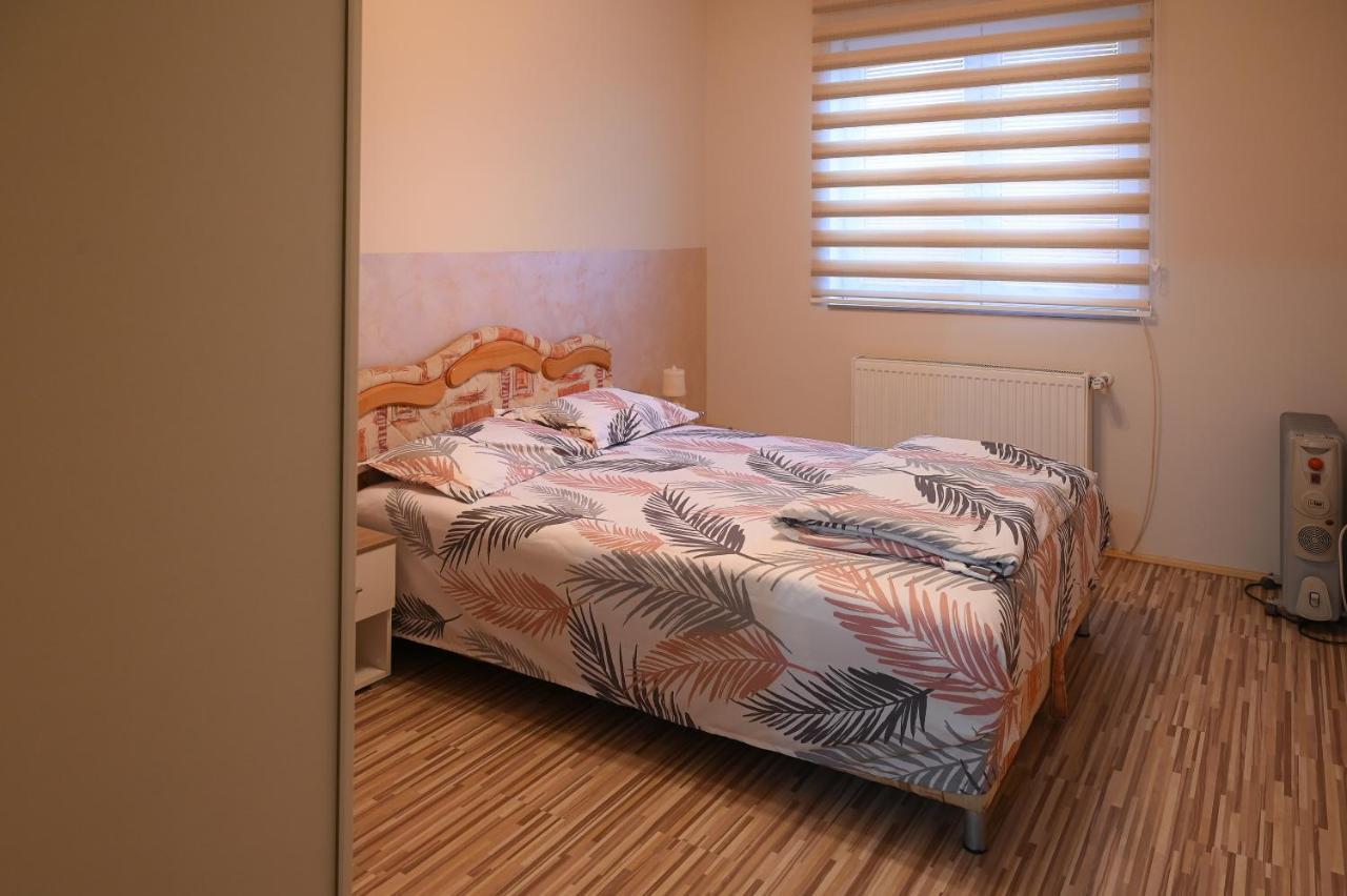 Mb Apartments Ягодина Екстер'єр фото