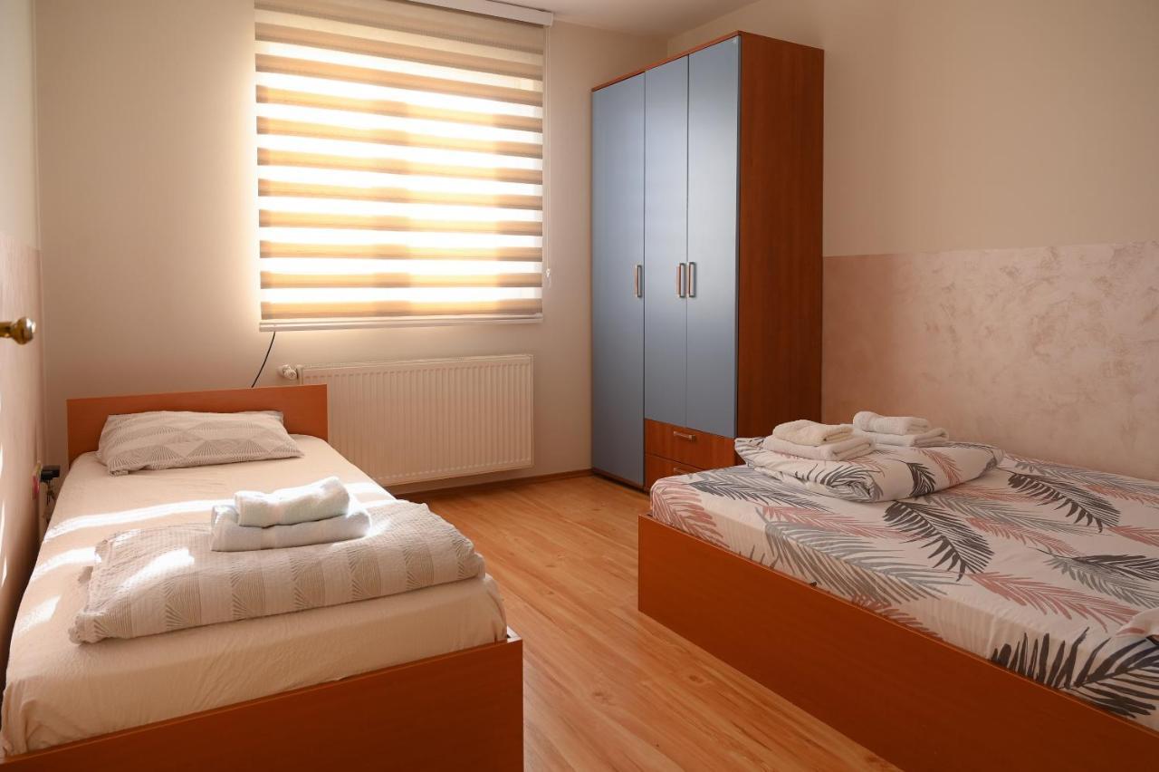 Mb Apartments Ягодина Екстер'єр фото