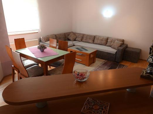 Mb Apartments Ягодина Екстер'єр фото